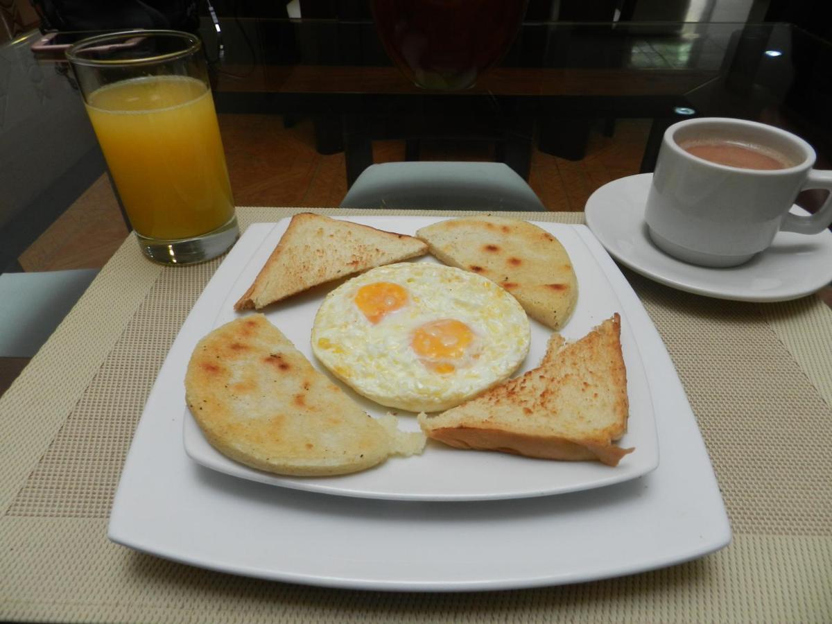 בוקארמנגה Hotel Palonegro מראה חיצוני תמונה
