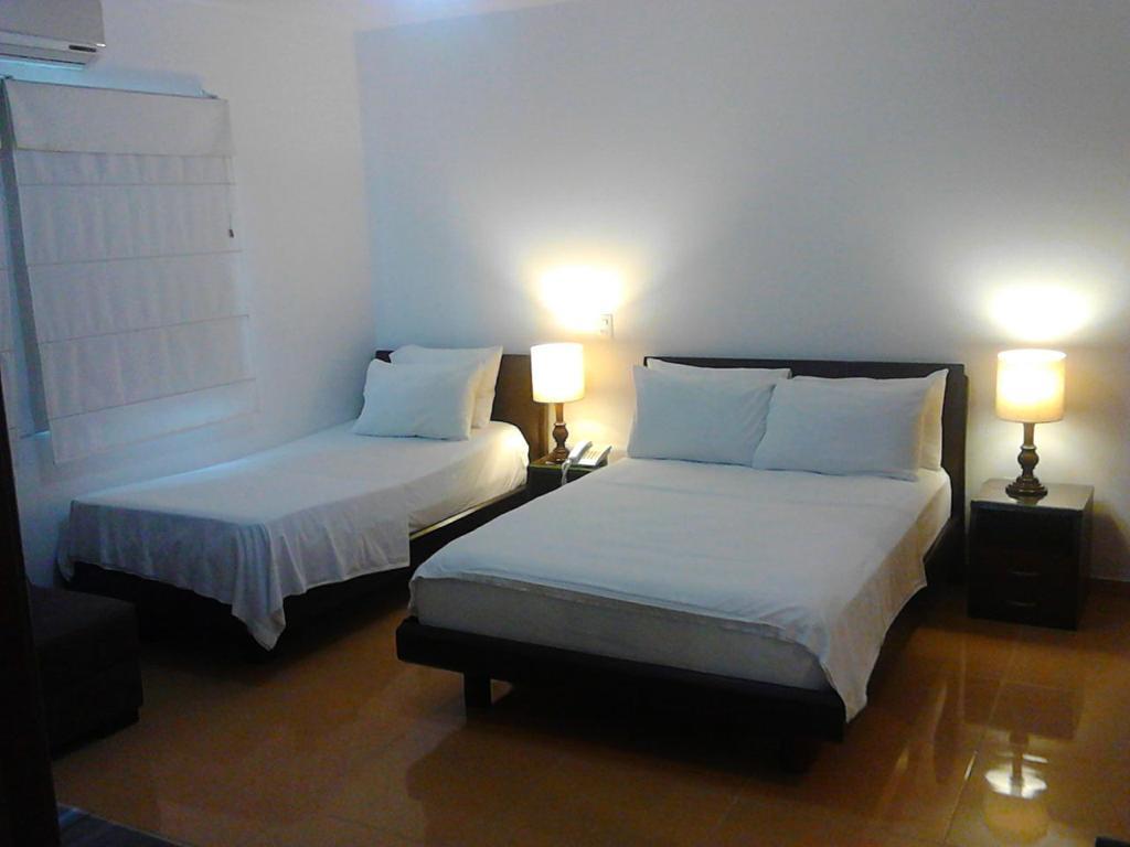 בוקארמנגה Hotel Palonegro מראה חיצוני תמונה