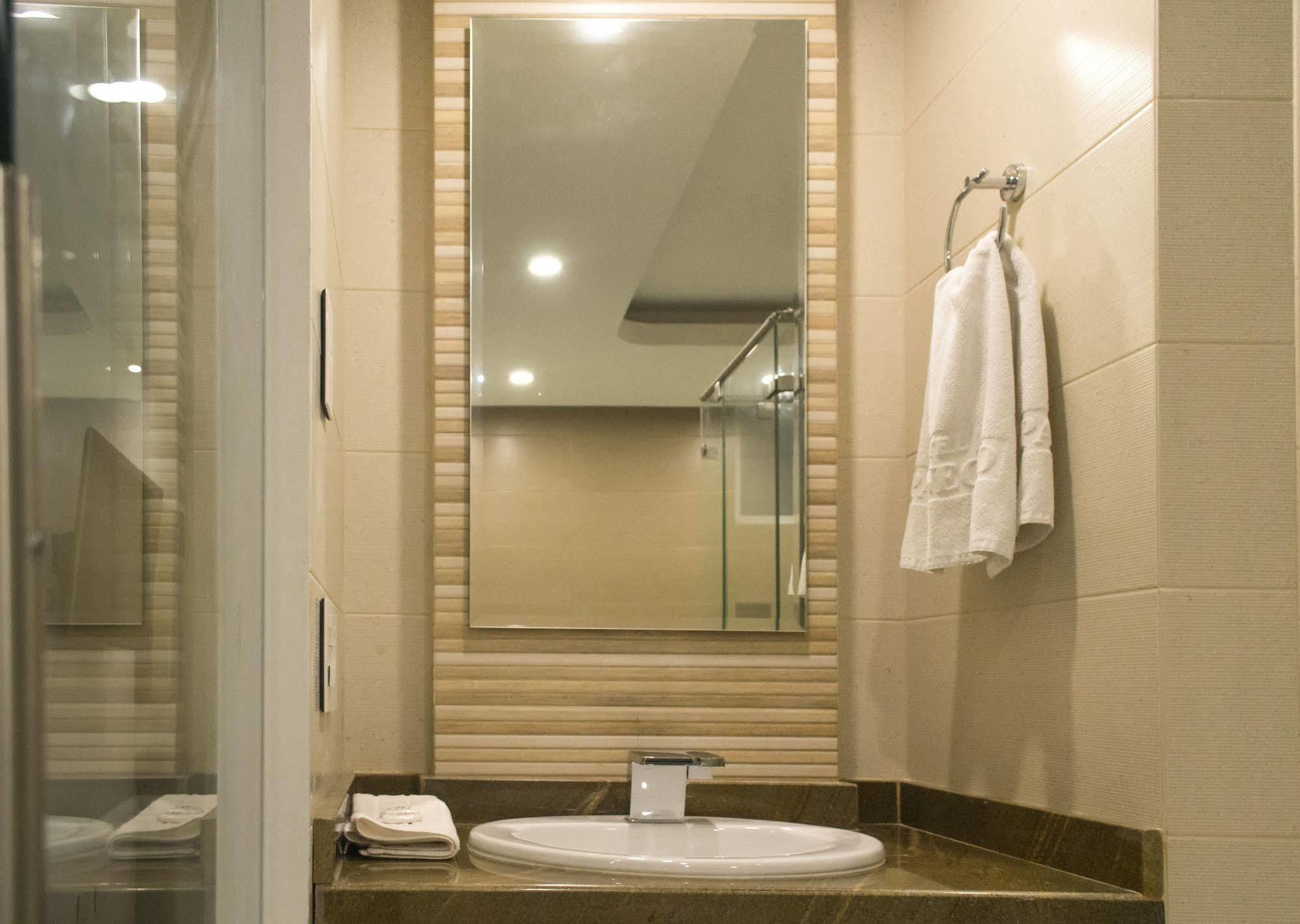 בוקארמנגה Hotel Palonegro מראה חיצוני תמונה